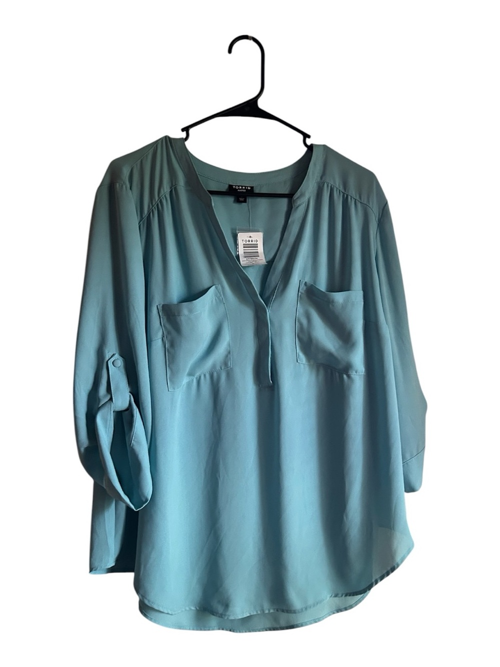 Torrid Women’s Size 1X 16-18 Harper V-Neck Blouse